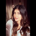 Anjini Dhawan Instagram - 🐣 @dieppj 📸