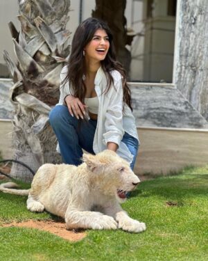 Anjini Dhawan Instagram - fearless, both of us