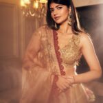 Anjini Dhawan Instagram - ✨✨✨ Shot by @dieppj Outfit @archanajaju.in
