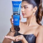 Anjini Dhawan Instagram – 🎄Christmas Giveaway is here🎄
This party season, I’ve not been able to get past my styling range from Redken 🥰 It’s been my life saver for every hair look I’ve tried 💫

And because I wanted to share the love for hair, @redken and I have come together to give you’ll a chance to win some exciting prizes this party season!! 🎁

We’ll pick two lucky winners soo hurryyyy up and participate 💃

Steps to win – 
🎅 Let us know which of these Redken products are you excited to try and why
🎅 Tag @redken in the comments 
🎅 Tag 3 of your friends and ask them to participate too

Giveaway closes – 29th Dec at 2pm IST 🌟
Winners will be tagged in the caption 💁🏻‍♀️

*Giveaway valid for profiles based in India.

#StyleConfidently #RedkenIndia #AD

Winners of the Giveaway – 
@niyomi_mehta 

@zainaabbb 

Do tag @redken and me on the amazing looks you create using the prizes!