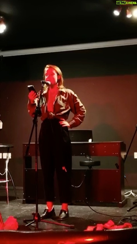 Anna Ador Instagram - here it is. my first attempt at spoken word. i wrote this piece for my mother. the strongest and most fearless woman I’ve ever known. she’s been working in Russia these days while 3 of us (her daughters) are dispersed between Ukraine, Poland and UK. everyone fighting their own battle. this piece is called “I’m ashamed”. Love you Mom. ❤️ • #spokenword #spokenwordpoetry #spokenwordlondon #everyoneisgrievingintheirownway