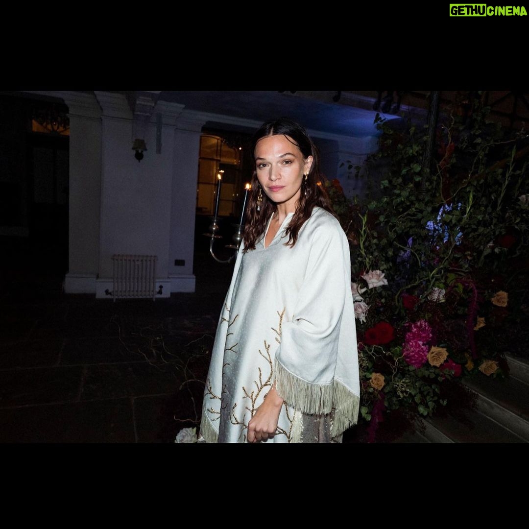 Anna Brewster Instagram - Thanks for dinner @missomalondon and @harris_reed for such a lovely collection. @tallermarmo so happy to finally get to wear you! 🤍 @jamesdkelly 📸