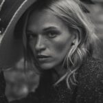 Anna Brewster Instagram - #challengeaccepted #womensupportingwomen @yaelabrot