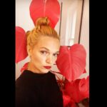 Anna Brewster Instagram - 🥰 🌱 🥰 Is At Home