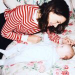 Anna Brewster Instagram - My favourite little dumpling @bebe_iggy 💕 @bybellazine @madeleinethompsoncashmere