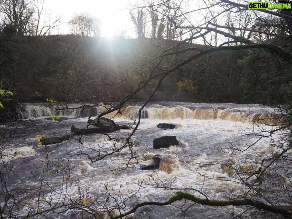 Anna Brewster Instagram - Chasing waterfalls 🤍 Yorkshire, UK