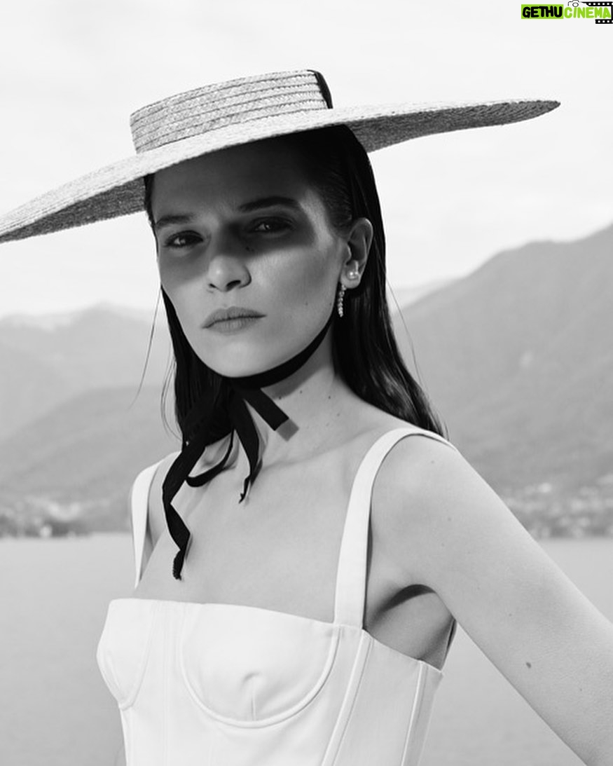 Anna Brewster - 2.5K Likes - Como a couple years back for @timesluxx with @lea.nielsen.photography @pruewhite One of my faves. Como 🌗