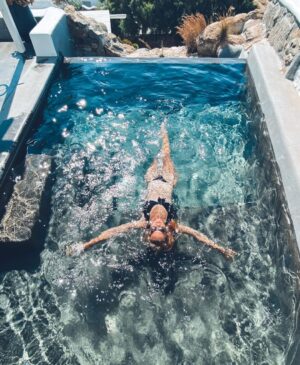 Anna Brewster Instagram - Summer came and went