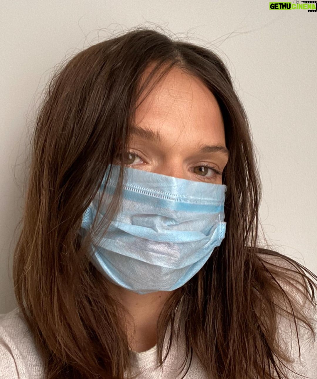 Anna Brewster Instagram - Thanks for asking for my Isolation Diary @bazaaruk 💕 Dreamy to have the opportunity to do this @tommacklin 🥰