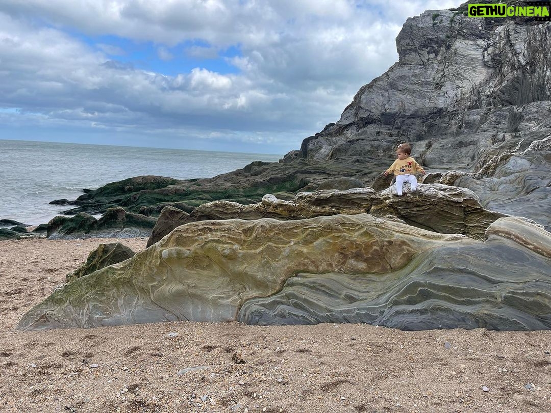 Anna Brewster Instagram - Heaven/Devon ⛅️