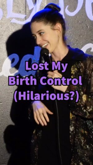 Anna Cain Bianco Instagram - Red flag #comedy #standup #birthcontrol