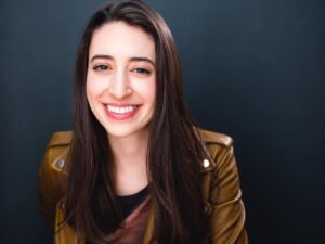 Anna Cain Bianco Instagram - @sub_urban_photography has taken all my headshots since I was 19, since before Olympia Dukakis told me I look sullen when I don’t lift my chin. She was right. Only use the first pic for promo or I’ll absolutely lose it.