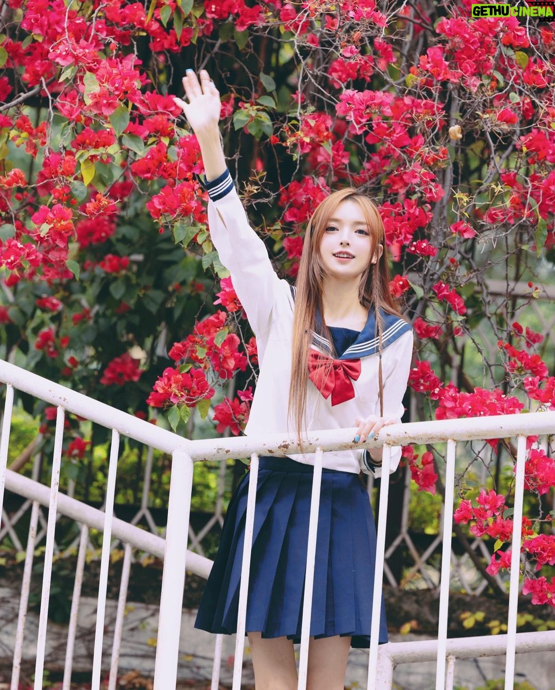 Anna Kay Instagram - Spring🌷🌱🍀 #spring #🌱 Shanzen, China