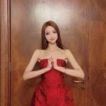 Anna Kay Instagram - 新年快樂！年初四迎財神🧧🙏🏻🧧🧨 #虎年 #生龍活虎 #如虎添億 #如虎添翼 #虎膽龍威 #虎虎生威 #虎年大吉 #新年快樂 #恭喜發財 #吉祥如意 #身體健康 #財源廣進 #要乜有乜 #🍊