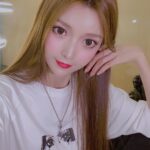 Anna Kay Instagram - So scared…What happened？Half entertainers was disappeared of entertainment industry when I wake up,recently. I want to leave🤔