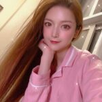 Anna Kay Instagram - Save my bangs pls lol… #hair #瀏海 #发型
