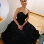 Anna Menenakou Instagram - Καλά Χριστούγεννα σε όλους!!! Σας εύχομαι ολόψυχα Υγεία , Ευτυχία , Αγάπη και Ομόνοια!!! #alliwantforchristmasislove #spreadlovepeople #merrychristmas #love #onlylove #onlyloveforanna