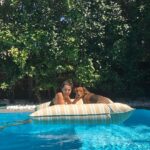 Anna Menenakou Instagram - Το Μητσάκι 🐶🐶🐶 #summertime #summervibes #mydog #doglife #togetherstronger #love #onlylove #onlyloveforanna