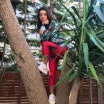 Anna Menenakou Instagram – Ḁͦd̥ͦv̥ͦi̥ͦc̥ͦe̥ͦ F̥ͦr̥ͦo̥ͦm̥ͦ Ḁͦ T̥ͦr̥ͦe̥ͦe̥ͦ

•̥ͦ S̥ͦt̥ͦḁͦn̥ͦd̥ͦ t̥ͦḁͦl̥ͦl̥ͦ ḁͦn̥ͦd̥ͦ p̥ͦr̥ͦo̥ͦu̥ͦd̥ͦ 
•̥ͦ G̥ͦo̥ͦ out on a limb 
•̥ͦ R̥ͦe̥ͦm̥ͦe̥ͦm̥ͦb̥ͦe̥ͦr̥ͦ y̥ͦo̥ͦu̥ͦr̥ͦ r̥ͦo̥ͦo̥ͦt̥ͦs̥ͦ
•̥ͦ D̥ͦr̥ͦi̥ͦn̥ͦk̥ͦ p̥ͦl̥ͦe̥ͦn̥ͦt̥ͦy̥ͦ o̥ͦf̥ͦ w̥ͦḁͦt̥ͦe̥ͦr̥ͦ
•̥ͦ B̥ͦe̥ͦ c̥ͦo̥ͦn̥ͦt̥ͦe̥ͦn̥ͦt̥ͦ w̥ͦi̥ͦt̥ͦh̥ͦ y̥ͦo̥ͦu̥ͦr̥ͦ n̥ͦḁͦt̥ͦu̥ͦr̥ͦḁͦl̥ͦ b̥ͦe̥ͦḁͦu̥ͦt̥ͦy̥ͦ
•̥ͦ E̥ͦn̥ͦj̥ͦo̥ͦy̥ͦ t̥ͦh̥ͦe̥ͦ v̥ͦi̥ͦe̥ͦw̥ͦ

•🦋🦋🦋

•🌴🌴🌴

•🐛🐛🐛

#relax #takeabreak #breathe  #connectwithnature #lovemothernature #loveyourself #loveeachother #love #onlylove #onlyloveforanna