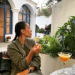 Anna Menenakou Instagram - Ήταν υπέροχα… 🌱🌱🌱 #kythiraisland #lovemyfriends #thankyou #blessed #love #onlylove #onlyloveforanna #picby @melina_vampoula il Mercato Bar