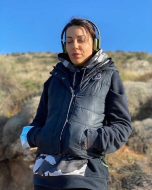 Anna Menenakou Instagram - Με τα ακουστικά σου , τα αθλητικά σου, αν έχεις καλή παρέα (όπως εγώ) ... στέλνεις και το έξι για να είσαι σωστός και πας να μαζέψεις τον ήλιο σου... με αισιοδοξία και χαμόγελο! Σε φιλώ και σήμερα και σου στέλνω θετική ενέργεια! Πάρε - δώσε είναι η ζωή!!!
#positivevibes #positivethinking #positiveenergy #positivity #sea #sun #lovemycountry #greece🇬🇷 #love #onlylove #onlyloveforanna