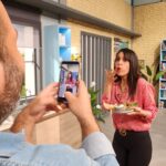 Anna Menenakou Instagram - Φτιάξαμε μια πολύ όμορφη και ζεστή εκπομπή! Τα γεγονότα μας πρόλαβαν... αν θέλετε μπορείτε να μας δείτε ... μπείτε στο υπέροχο @ertflixofficial @lagosandreas σε ευχαριστώ για την ζεστή φιλοξενία, πέρασα υπέροχα μαζί σου! #thankyou @dimitravourdouka @aphromisiakouli #popmageiriki @ertflixofficial #tastesfromgreece #popproducts #lovecooking #lovegoodfood #love #onlylove #onlyloveforanna
