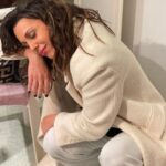 Anna Menenakou Instagram - Γλυκιά Καληνύχτα Σε Όλους! Ήταν Μια Υπέροχη Ημέρα! #thankful #sweet #night #thanks @giannistsianakas @aphromisiakouli #love #onlylove #onlyloveforanna