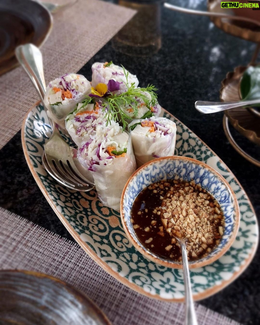 Anna Passey Instagram - A N A N T A R A Chiang Mai 💫 Thank you for the recommendation @natashalyons we have had the most incredible stay at @anantara_chiangmai So pretty and peaceful it was the perfect luxury base for exploring Chaing Mai. Thank you for having us, and for the incredible hospitality; by far the best service and kindness from the staff that we have experienced on our travels. The highlight was definitely the dinner river cruise on the Mae Ping, such a relaxing way to see the city by water. If you are visiting Chiang Mai we cannot recommend this hotel enough ✨