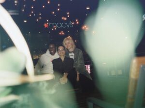 Annalisa Cochrane Instagram - no rhyme no reason : feb 22

olympuszoom140 x cinestill50d