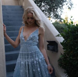 Annalisa Cochrane Instagram - a dream evening for @oneofusislyingpeacock 

all the thanks to: 
@steven_khalil 
@christinajpacelli 
@ryanrichman 
@lilly_keys 
@whowhatwear 

& of course @emfrazzled @christinaburdette_ 

plus so so so many more. felt very full circle and even more surreal, thank you xx