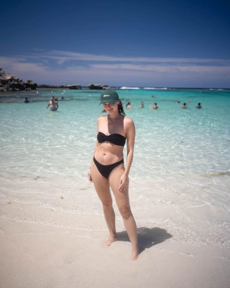 Anne Curtis Instagram - cover me in sunshine ☀️ 📷: @erwan Rottnest Island, Western Australia