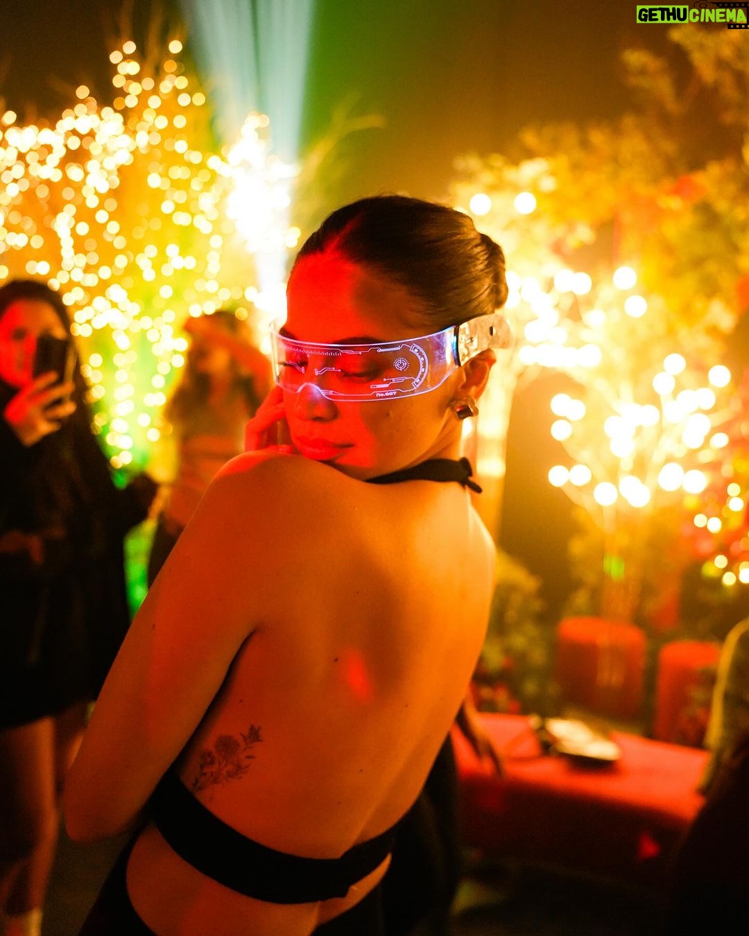 Anne Curtis Instagram - Seeing the people I care about happy makes me happier ๐ฅน๐ A-team Thanksgiving and Christmas party. What a night! Very grateful to all of these people I get to work who are masters in their own field. Thank you for taking care of me ๐ฅน Love you guys! Grabe so many pics! Was soooo much fun! Merry Christmas! ๐ท: @kimweeebol_ Styling by THE @gideonhermosa. I have to post the details seperately tomorrow. Just so beautiful! Love you Gids! @warrendimen @santiagoraymond @robbiepinera @luisruizzzz @monchichi1234 @emmanconcepcion @gelalaurel @mkqua @jellyeugenio @mac_igarta @antheabueno @johnpagadu @rjdelacruz @jerrybuanjavier @iamantoniopapa @leanneledesma @jolobayoneta @stevencoralde @lynalumno @markednicdao @bjpascual @paulinapaige @xtina_superstar @egarivera @princessbarretto @mimsqiu @michaelleyva_ @gforce_michael @gforce_ritz @gforce_jorge @choycie @alitheacastillo