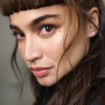 Anne Curtis Instagram - Hola chicas y chicos 🖤🤍