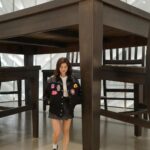 Anne Curtis Instagram - Touchdown LA! First stop, an Alice in Wonderland moment at @thebroadmuseum with my mare @joycetiongson 👩‍🎨 The Broad