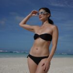 Anne Curtis Instagram - Beach, please. I need a tan and so does my kilikyler 😋😂 Boracay Island, Philippines
