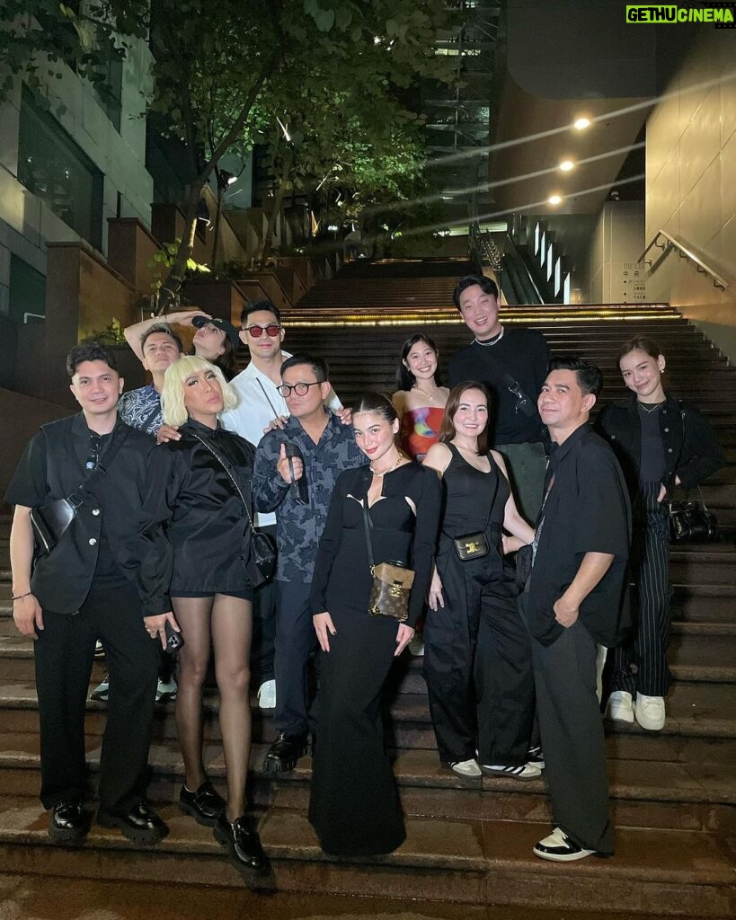 Anne Curtis Instagram - Made the most of this time and let loose with the showtime fam. Did nothing but eat 🍚, drink 🍸 🍷 chika, playtime, dance, and lots and lots of laughing. Love you guys! Almost time to celebrate 14 YEARS with our Madlang Peeps naman! See you guys soon! ✨🌹 Hong Kong