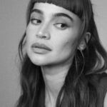 Anne Curtis Instagram - Hola chicas y chicos 🖤🤍