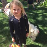Anne Dudek Instagram - Easter pony egg hunt