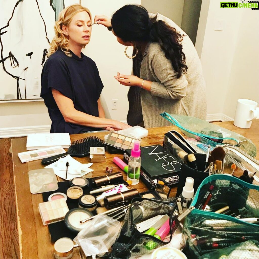 Anne Dudek Instagram - Getting ready for the #corporate premiere tonight with @msruthiemakeup . Very excited to see everybody!