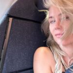 Anne Kukkohovi Instagram - Simply vibin’ 🩷 ✈️ Orbit