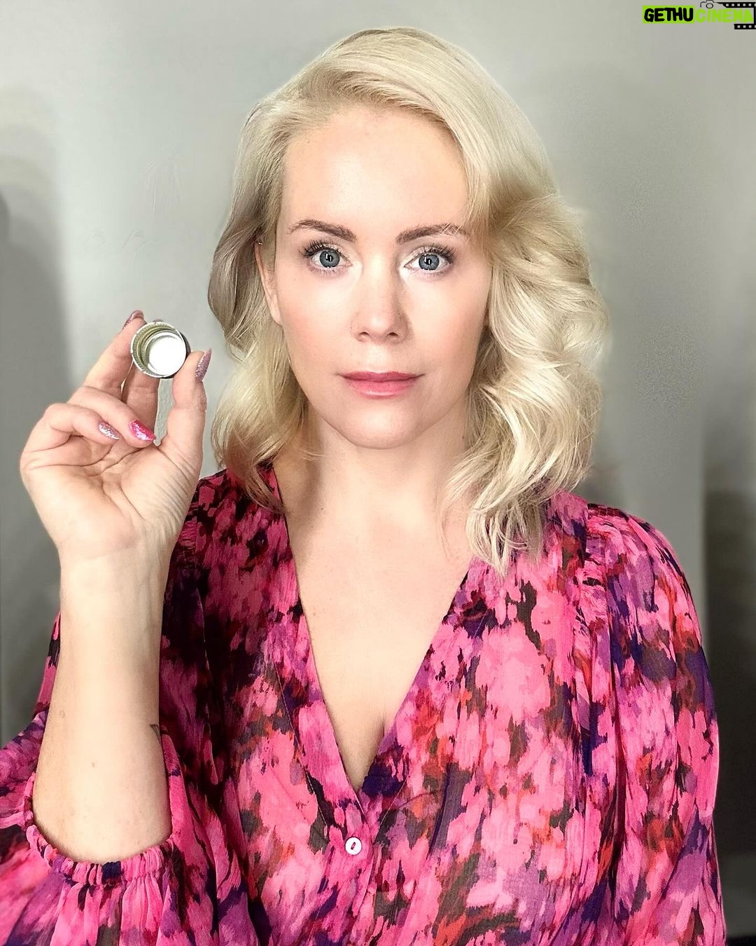 Anne Kukkohovi - 1.8K Likes - Anna lƤheisillesi turvallinen joulu ilman alkoholia. #korkkikiinni