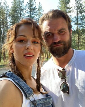 Annet Mahendru Instagram - My beard would be a blanket if I could grow one #ManifestWest hmu@michellesfarzomakeup