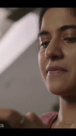 Anshul Chauhan Instagram - Can’t contain my happiness while sharing this video that I recently shot for Facebook with @pictureschrome 

@vaibhav_vishant @anti.casting ❤️ for trusting me! 

@iamitrsharma how beautifully it has turned out coz of you! 😇 

@sidhant.mago music 😍

And my team, my backbone: @supersonex , @shruti8711 🤗 

@officialmanmeetsingh_  congratulations on your first acting gig! You have done a great job brother 😊

Don’t forget to spread some love, care, warmth, smiles and be empathetic! 

Happy Diwali 🪔 

#facebook #moretogether #chromepictures #diwali #adv #poojadidi #amritsar