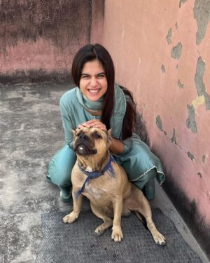 Anshul Chauhan Instagram - But first, cuddles please! 🥰 

#jack