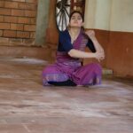 Anshul Chauhan Instagram - Sharing glimpses of my once in a lifetime experience @natanakairali This was the most intense yet a very liberating act.. highlight for me in my Phase2 of Navrasa Sadhana. Rasa- Raudram Character- Goddess Kannagi The most beautiful part of the whole experience was that it was all very internal, all the rasas were for us to feel as deeply as we could, and not for the spectators to be felt.. n I believe when you truly and honestly feel an emotion, it’ll eventually reach others.. Forever grateful to Guru Venu G and @kapilavenu for @natanakairali 🙏❤️ Natanakairali
