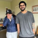 Anshul Chauhan Instagram - Absolute fan moment!! My birth day is made and I can’t believe I saw and met the one and only Virat Kohli 🥹🫠🥲 Can’t stop grinning still just like in the pictures here 😆 Thaaaank you for this moment @anushkasharma ❤️🥹 Happy birthday to me 😋🕺🏻 Scarborough, North Yorkshire