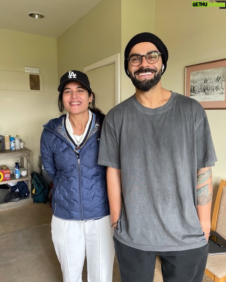 Anshul Chauhan - 103.1K Likes - Absolute fan moment!! My birth day is made and I can’t believe I saw and met the one and only Virat Kohli 🥹🫠🥲
Can’t stop grinning still just like in the pictures here 😆
Thaaaank you for this moment @anushkasharma ❤️🥹
Happy birthday to me 😋🕺🏻