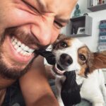 António Camelier Instagram - Naaaaa… Essa meia é “minha”. 🧦👀 (Tenho um parafuso a menos, eu sei!)