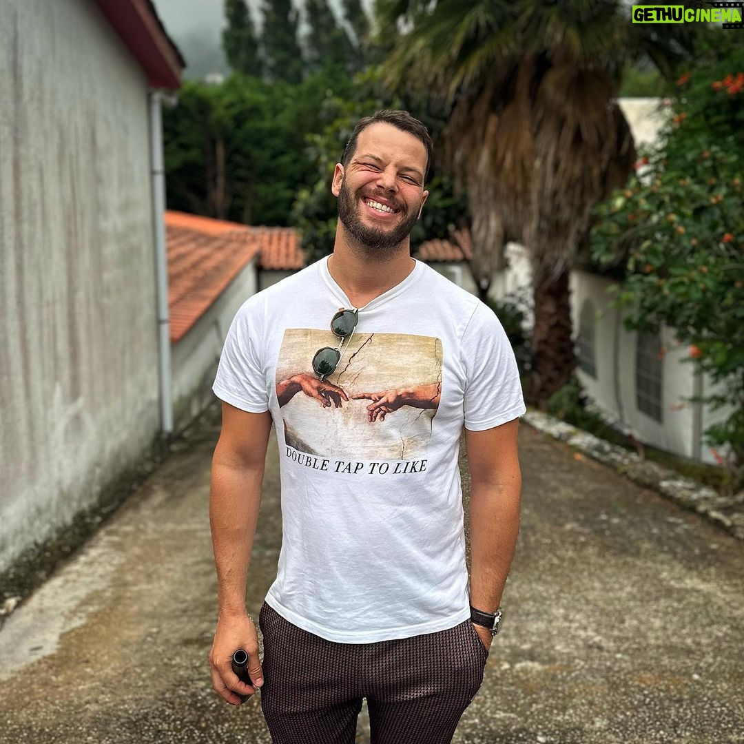 António Camelier Instagram - Grey days 🌧️ Quinta de São Francisco Sintra
