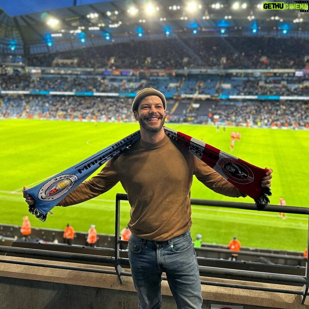 António Camelier Instagram - MATCHDAY 🩵🤍 #mancity #sheffield Manchester City, Etihad Stadium
